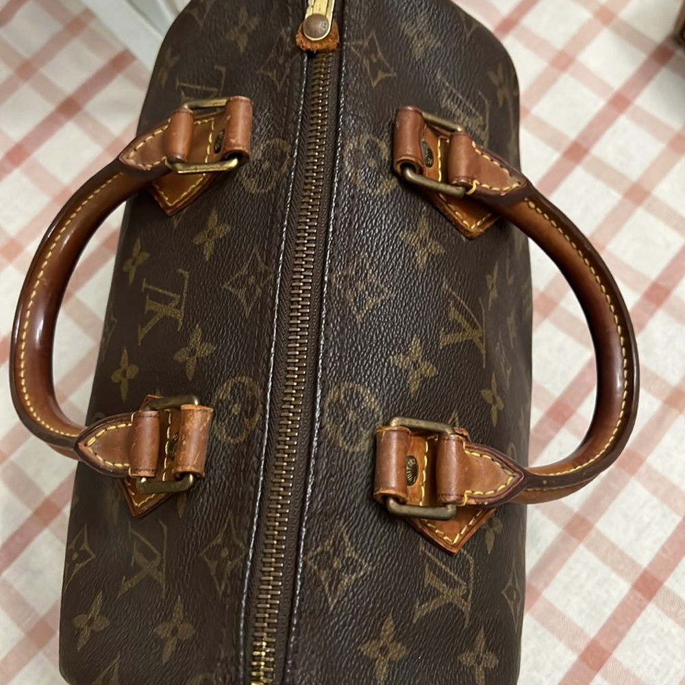 Authentic Louis Vuitton speedy 25 - Picture 7 of 16